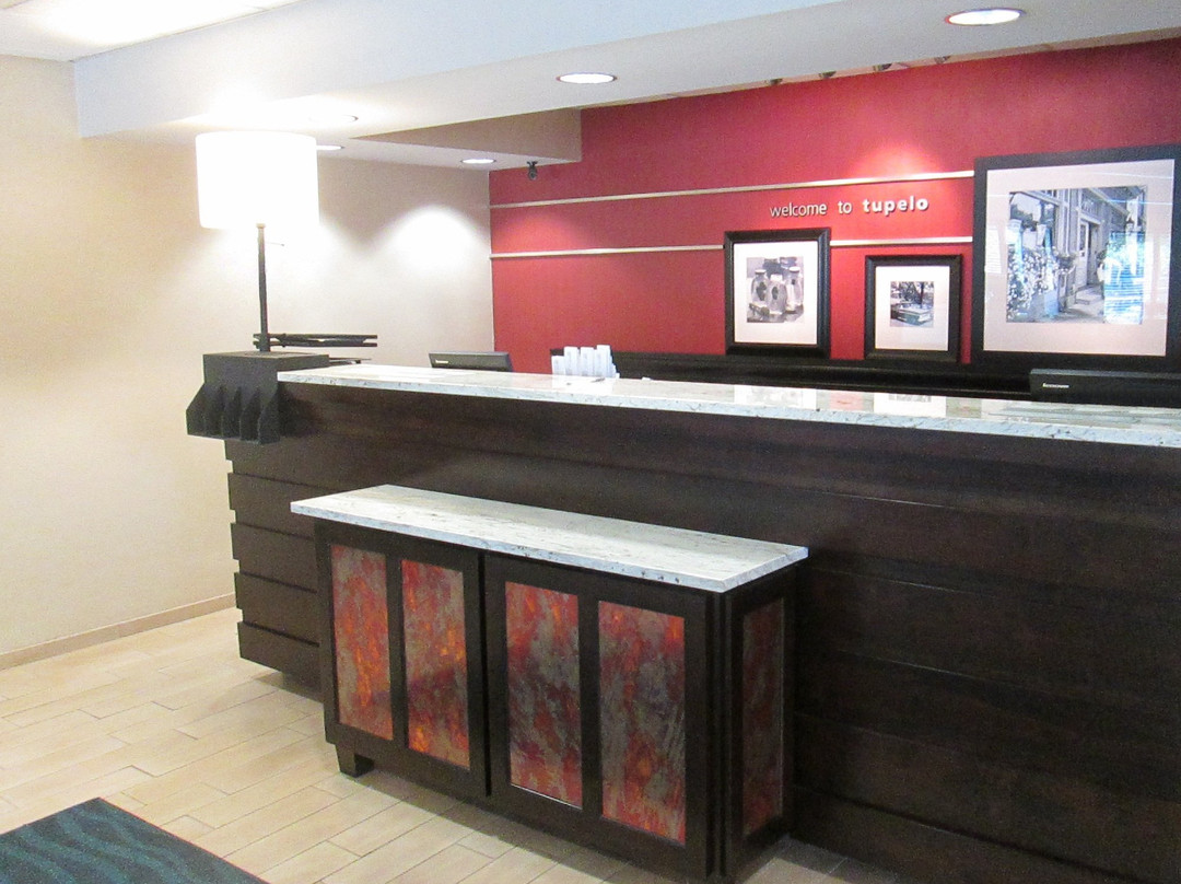 Red Roof Inn Tupelo主图