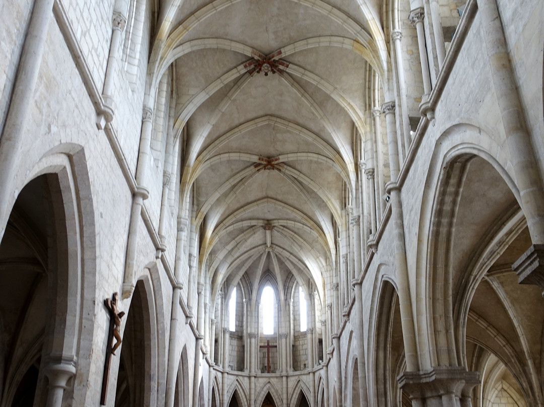 Église Saint-Pierre景点图片