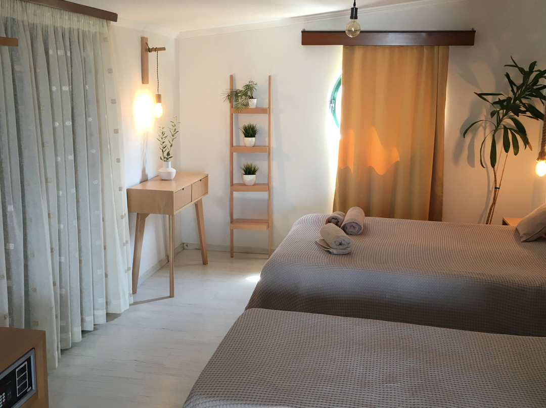 Mesogios Beach主图