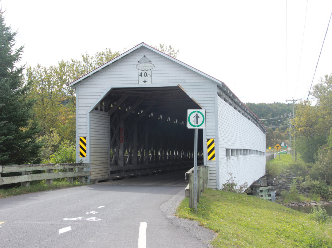 Pont couvert Des Anses-Saint-Jean 1931景点图片
