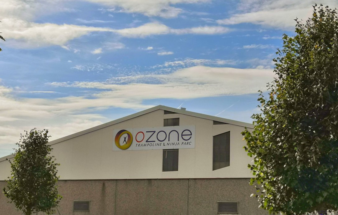 Ozone Trampoline and Ninja Park-Foetz必去景点