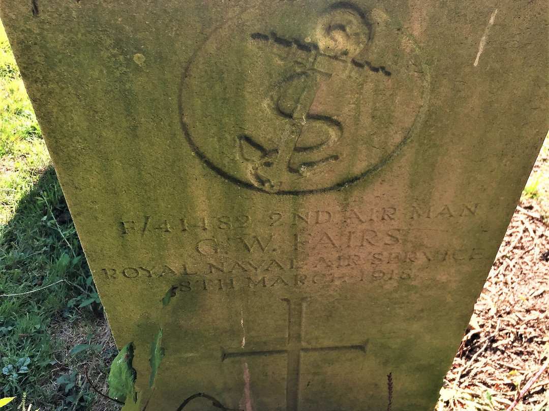 Commonwealth War Graves St Mildred's Cemetery-Tenterden必去景点