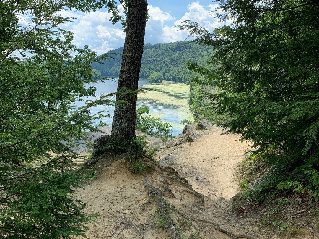 Lovers Leap State Park-New Milford必去景点