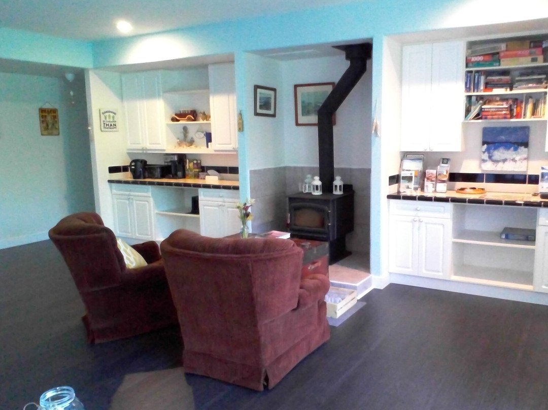 Madeira Park Bed and Breakfast主图