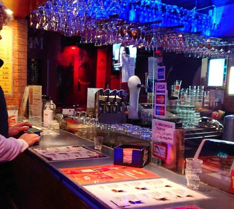 Karaoke Nightclub Swengi-赫尔辛基必去景点