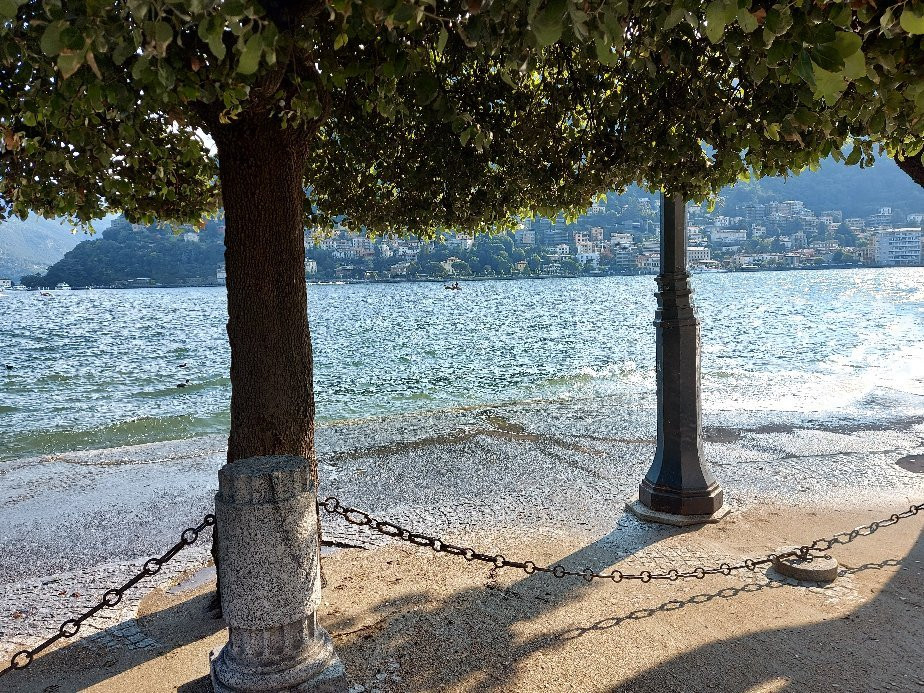 Lungolago da Como centro a Villa Olmo-科莫必去景点