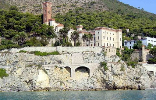 Castello Borelli景点图片
