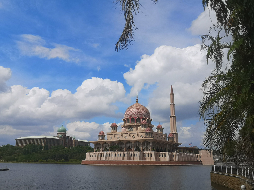 Putrajaya Lake-太子城必去景点
