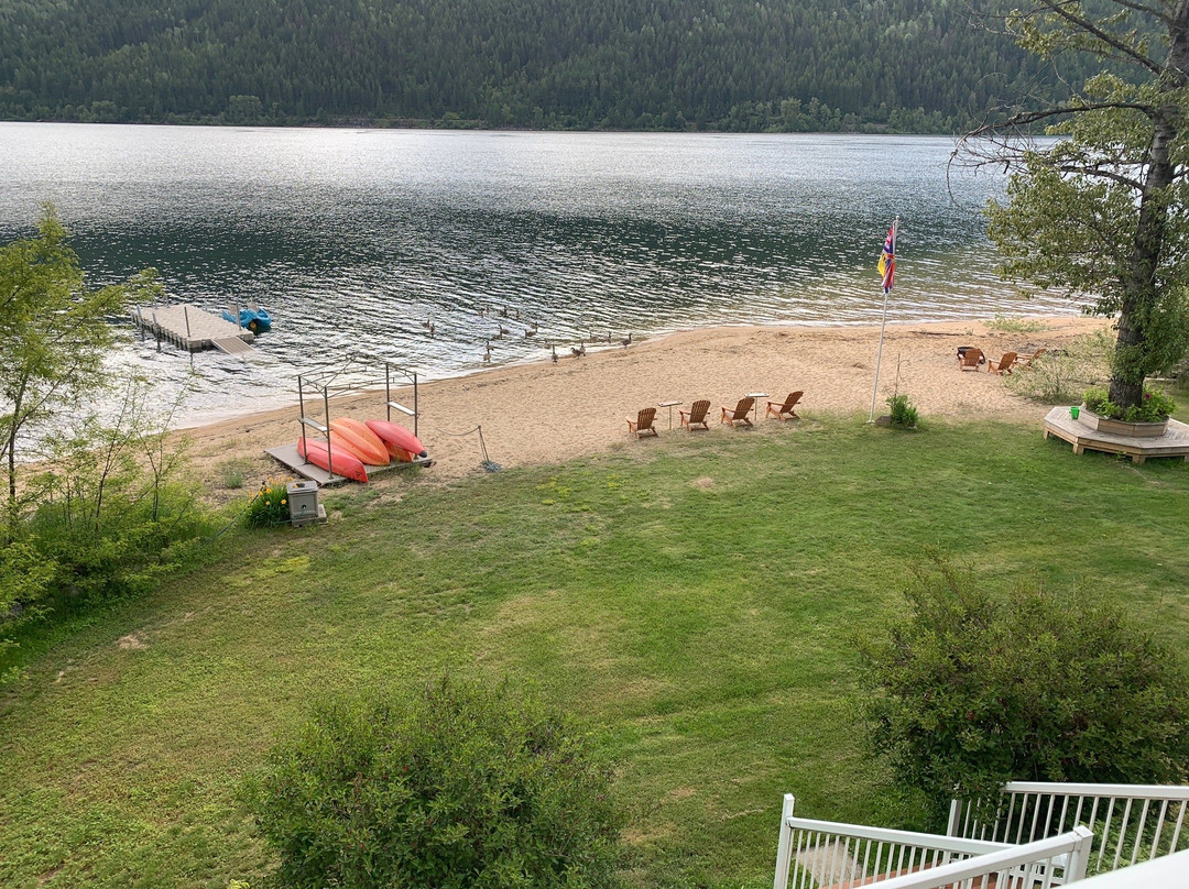 Willow Point Beach House主图