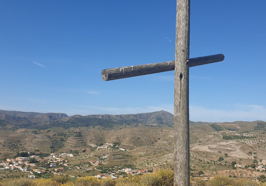 La Cruz De Perin-Perin必去景点