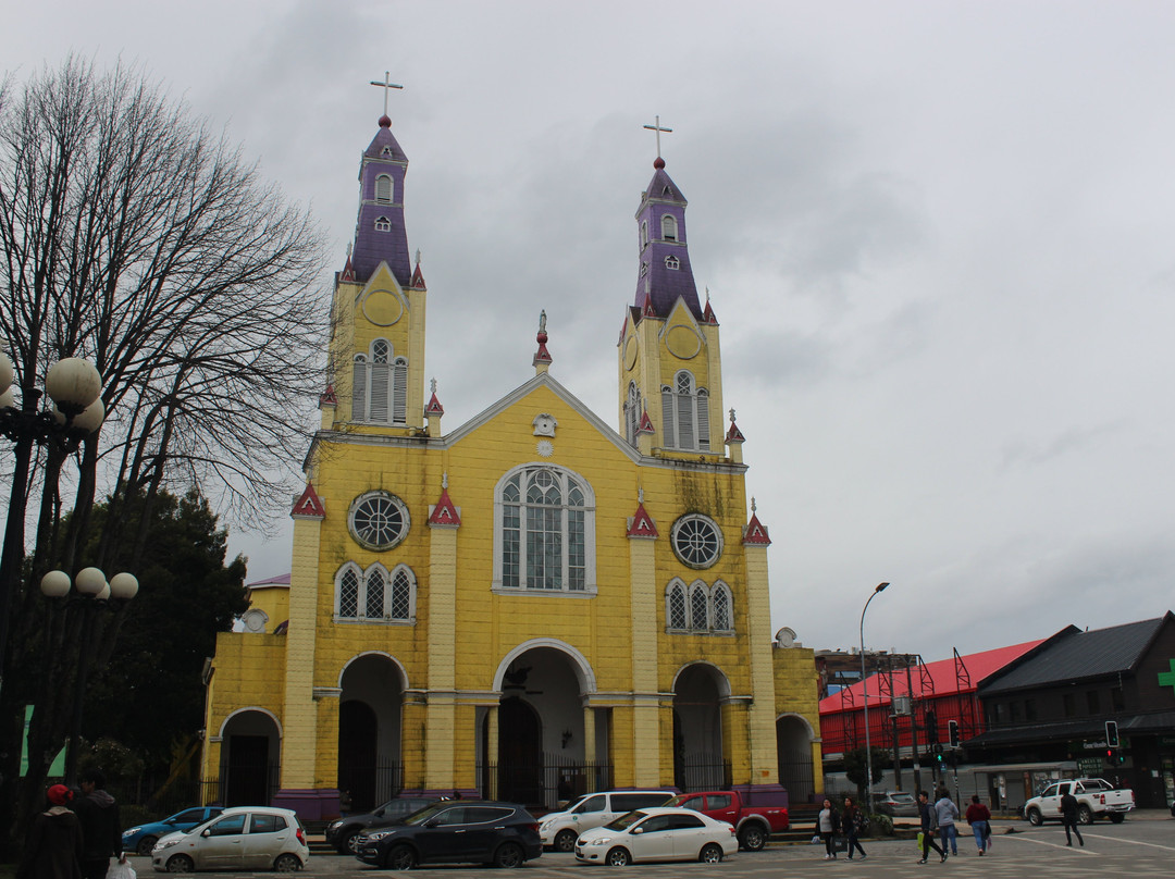 圣法兰西斯哥大教堂-奇洛埃岛必去景点