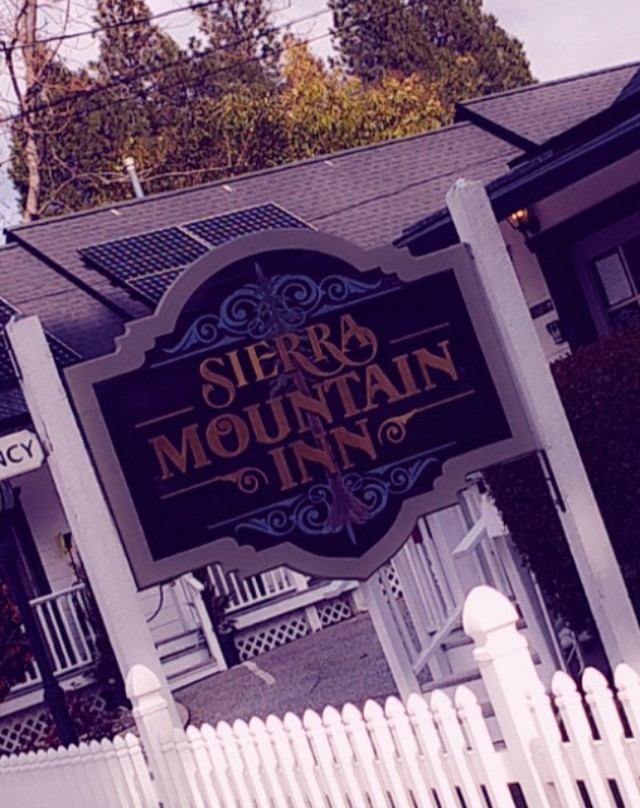 Sierra Mountain Inn主图