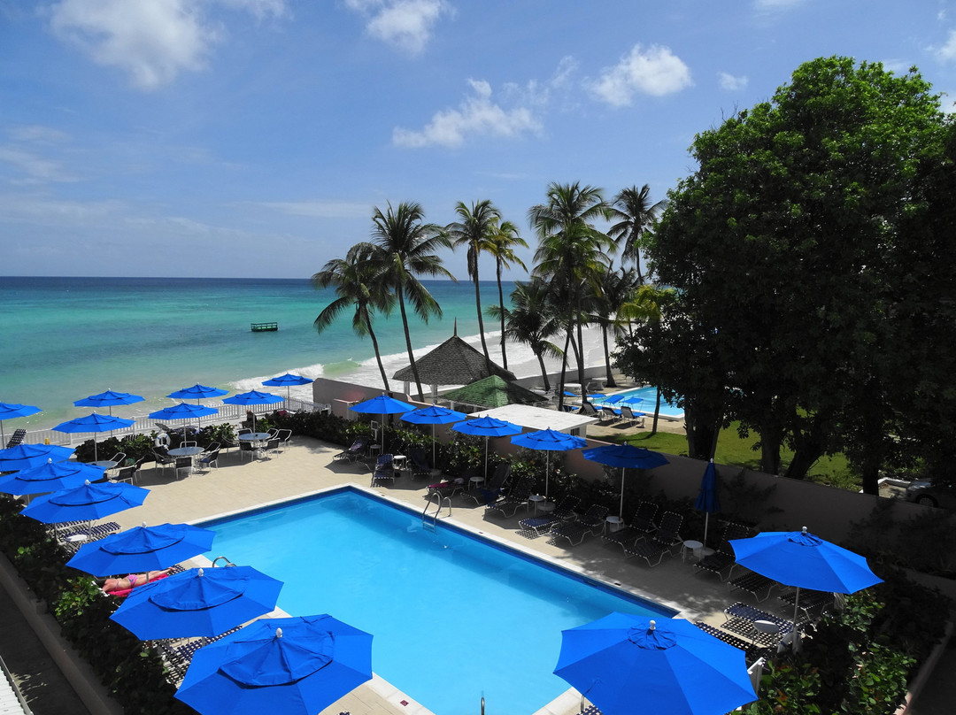 Butterfly Beach Hotel主图