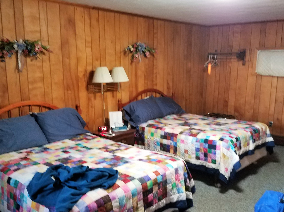 Russell's Motel主图