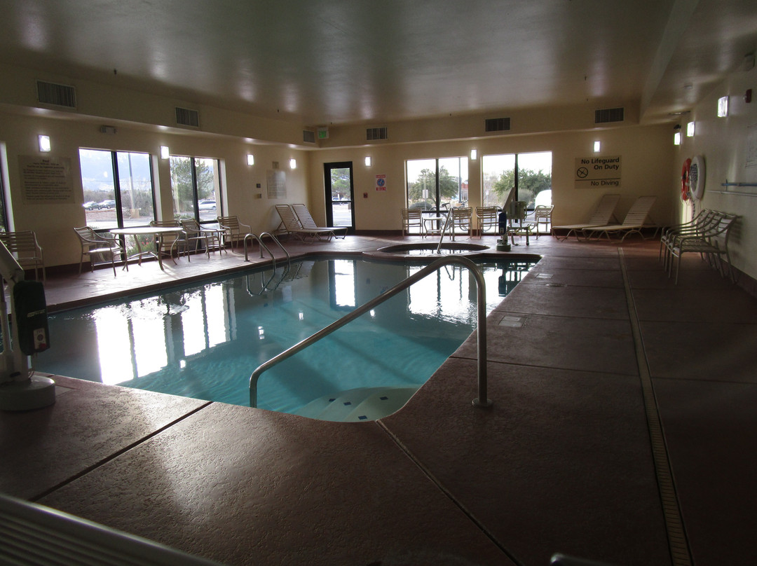 维斯塔司埃拉希尔顿恒庭酒店主图