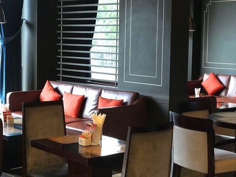 卡拉奇溪温德姆华美达酒店主图