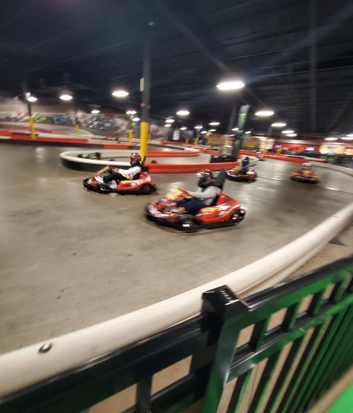 Autobahn Indoor Speedway & Events景点图片