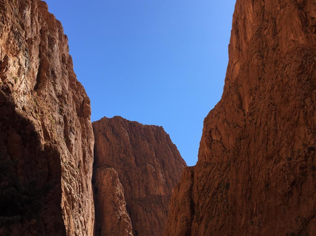 Alipok Tours-瓦尔扎扎特必去景点