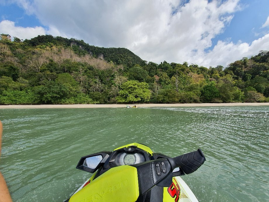 Toro Watersports景点图片