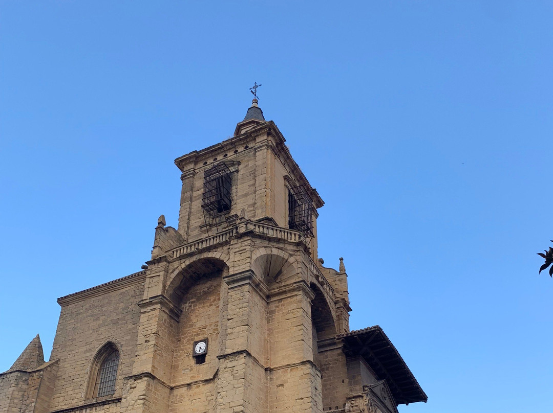 Parroquia de la Asuncion de Santa Maria-Viana必去景点