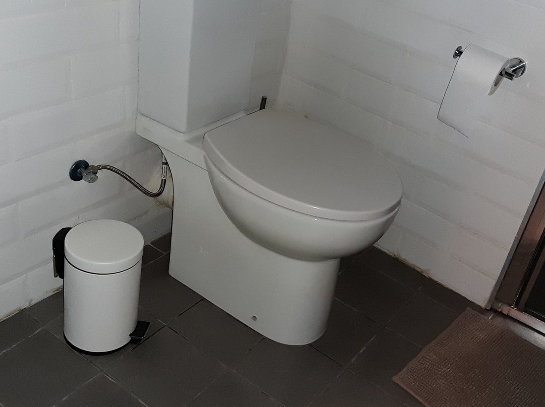 The Burrow Guest House主图