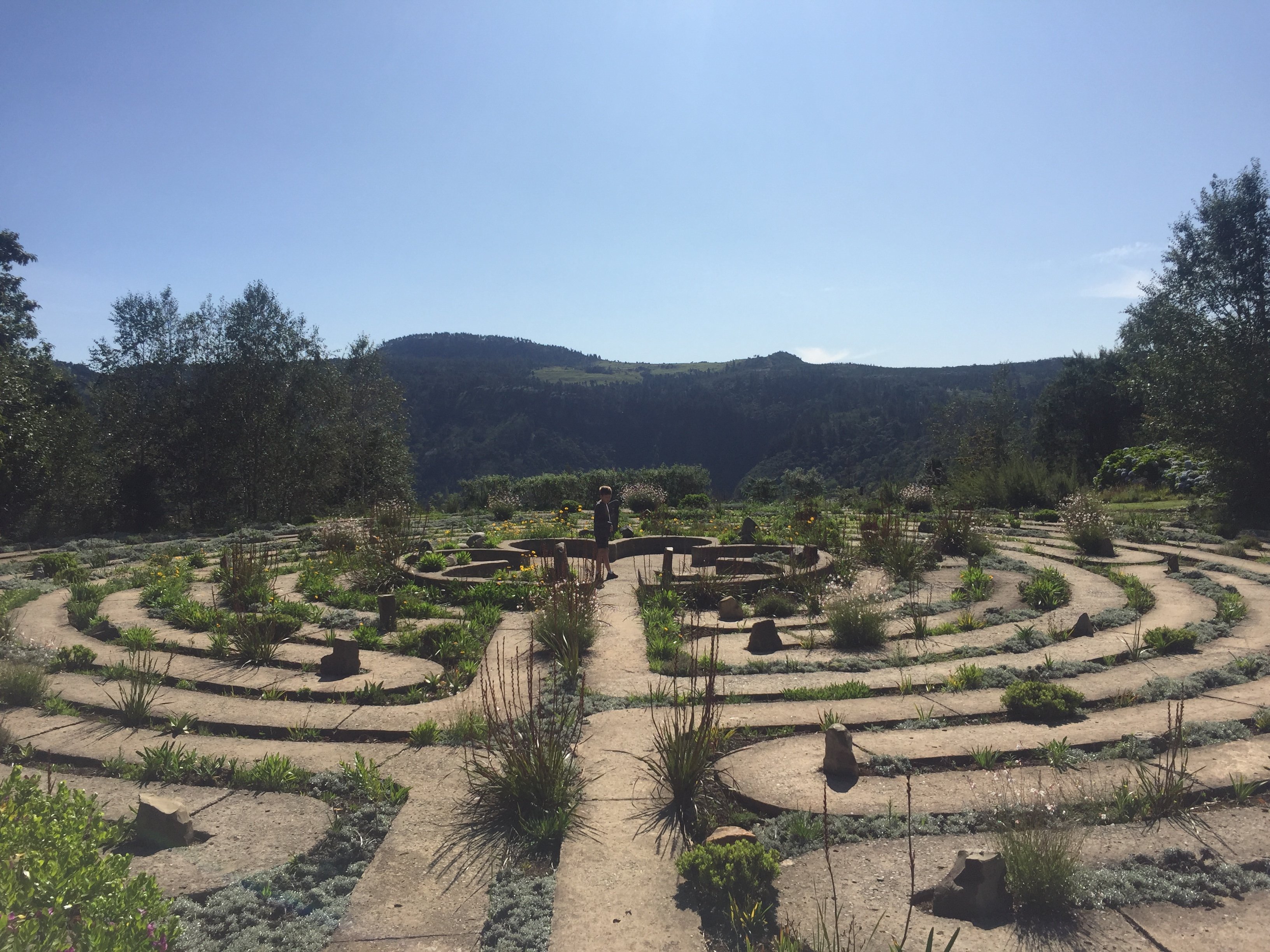The Edge Mountain Retreat-官方
