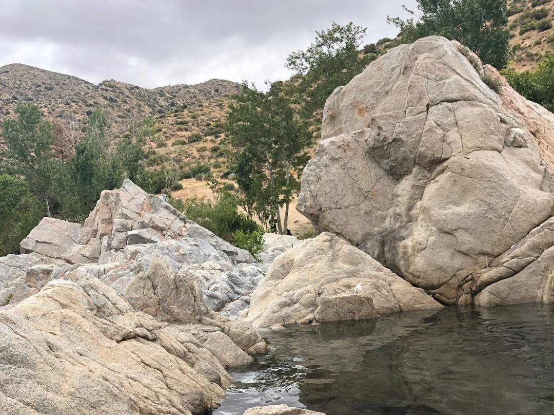 Deep Creek Hot Springs-圣贝纳迪诺必去景点