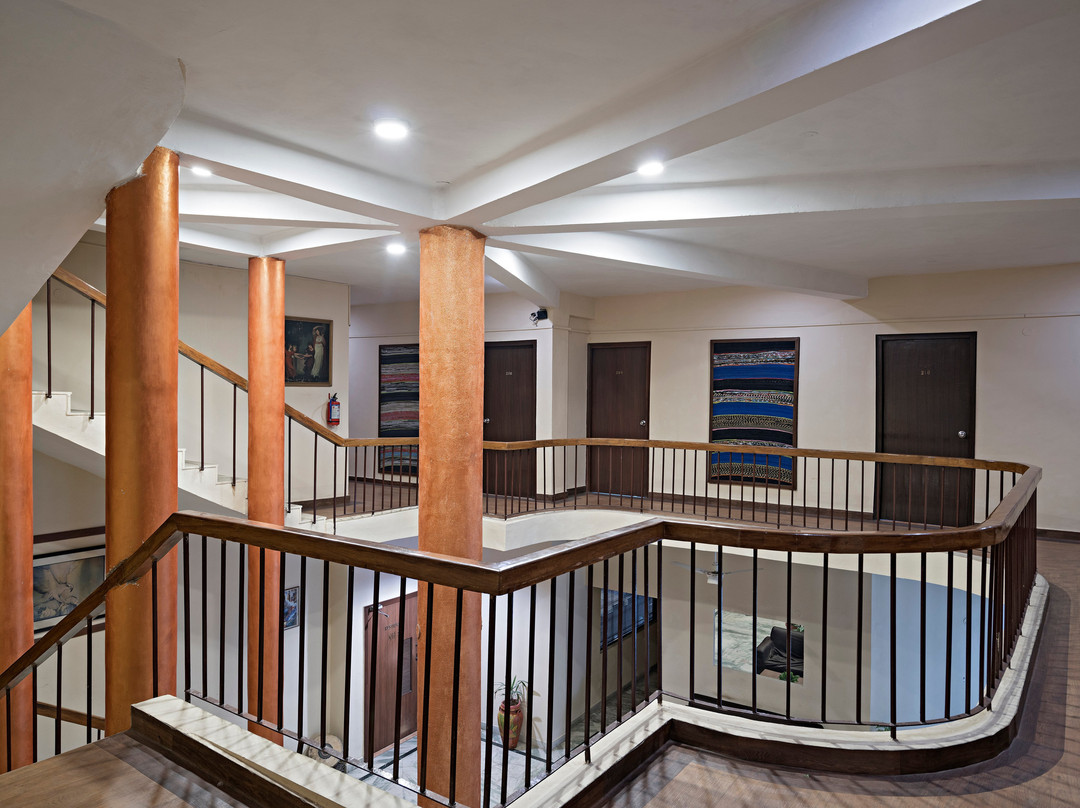R C Palace Hotel主图