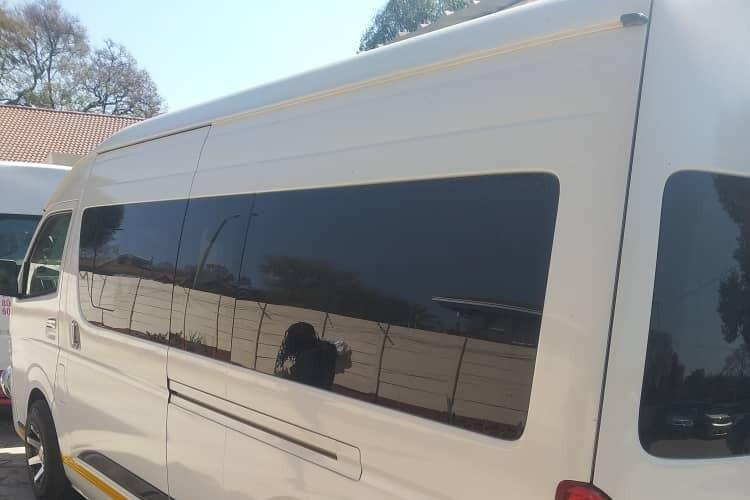 Car Rental and Airport Transfers(Victoria Falls & Harare)-哈拉雷必去景点