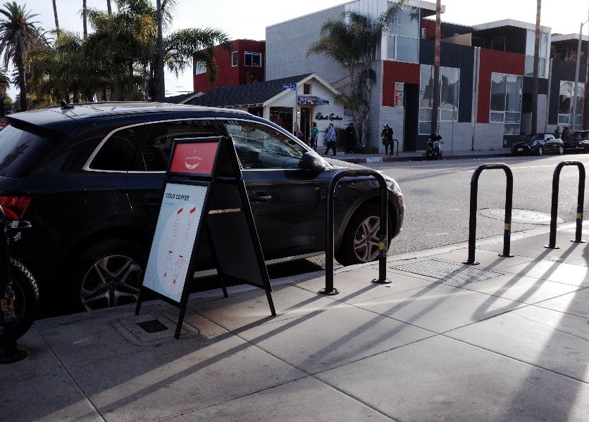 阿伯特金尼大道-洛杉矶必去景点