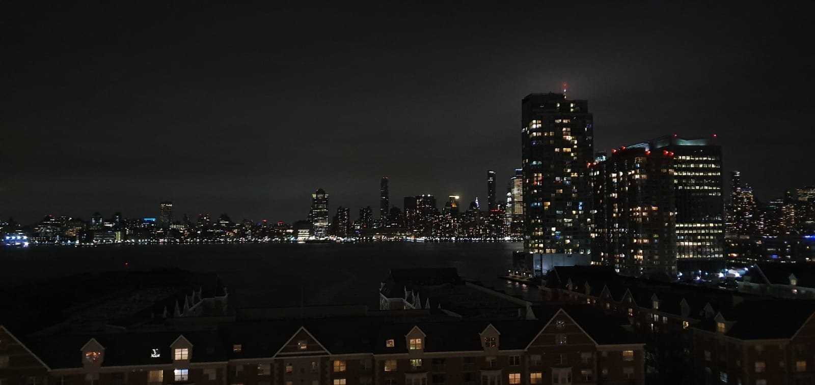 泽西市希尔顿双树套房酒店-浴室