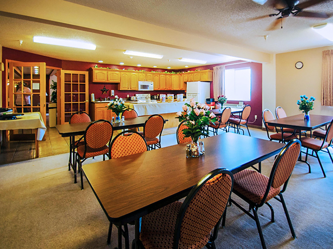 Urbana Inn and Suites主图