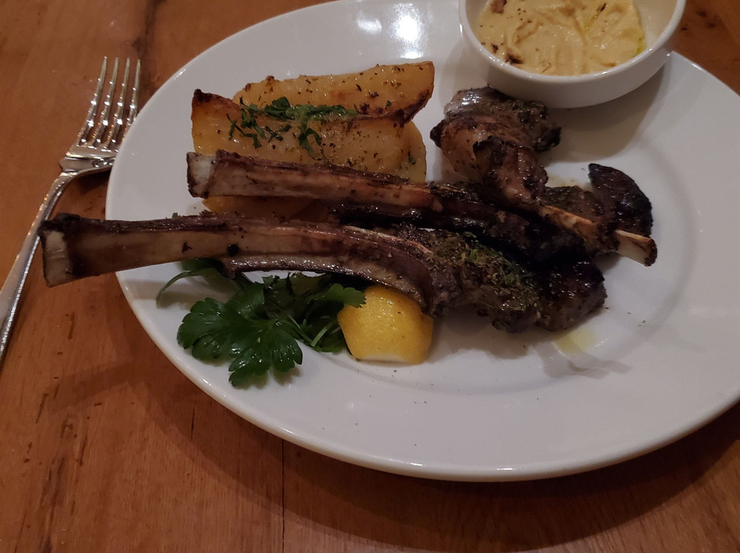 Anassa Taverna -Astoria