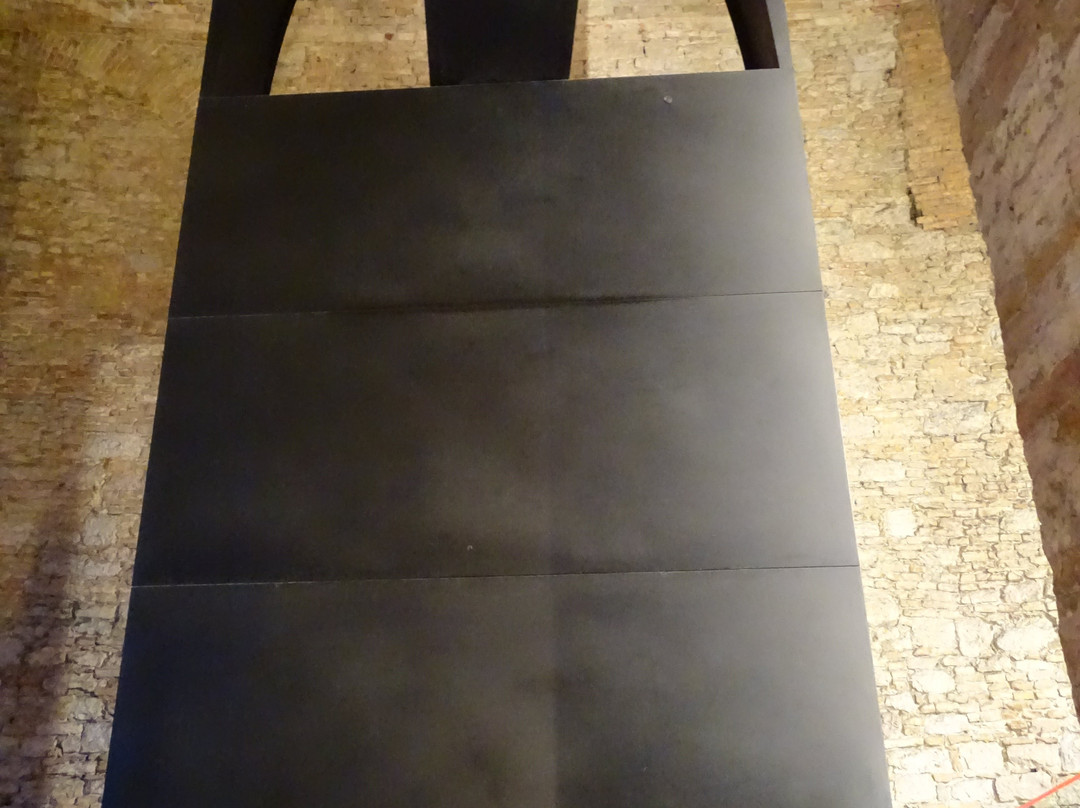 Il Grande Nero Di Alberto Burri-佩鲁贾必去景点