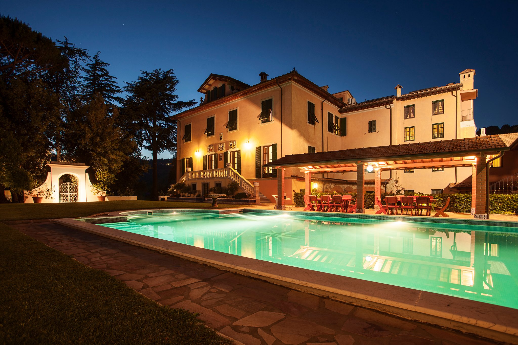 Villa Gobbi Benelli-官方