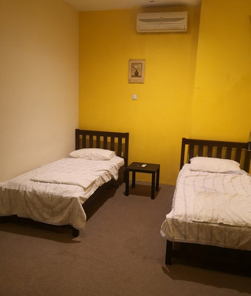 探险家旅馆主图