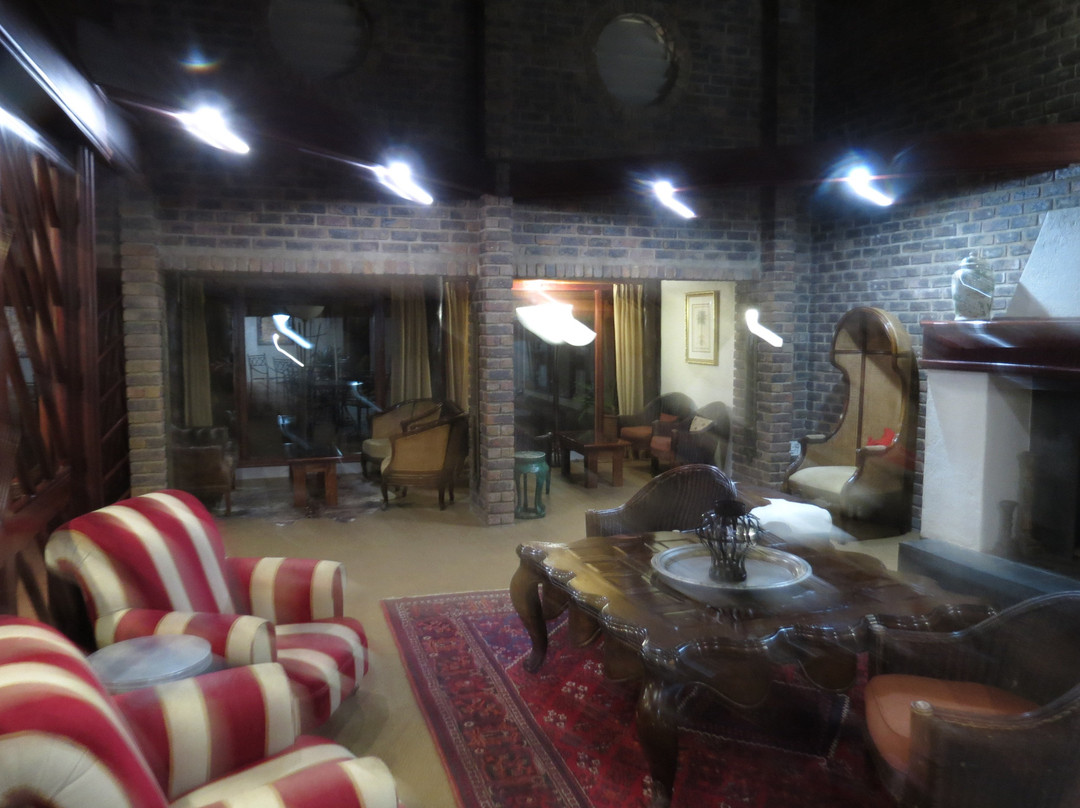 雾观普罗提酒店主图