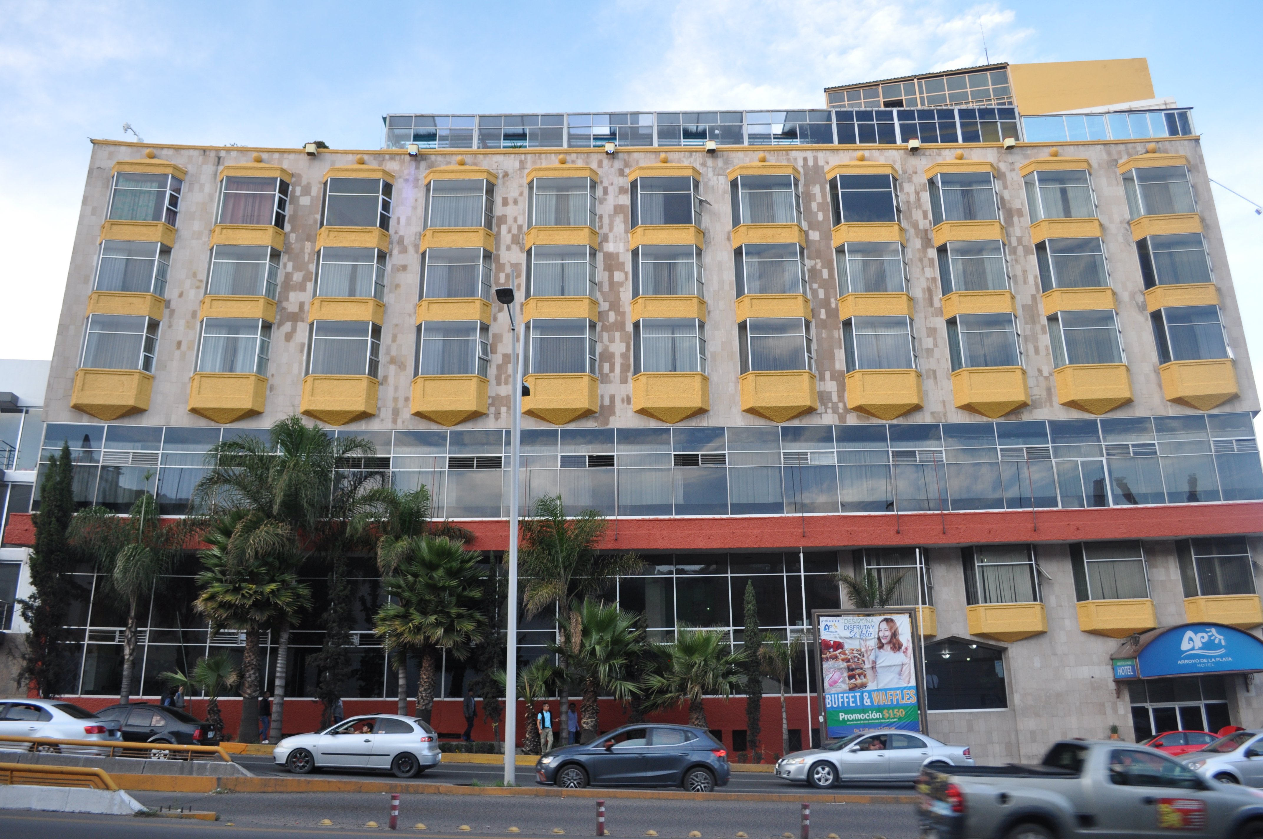 Hotel Arroyo De La Plata-官方