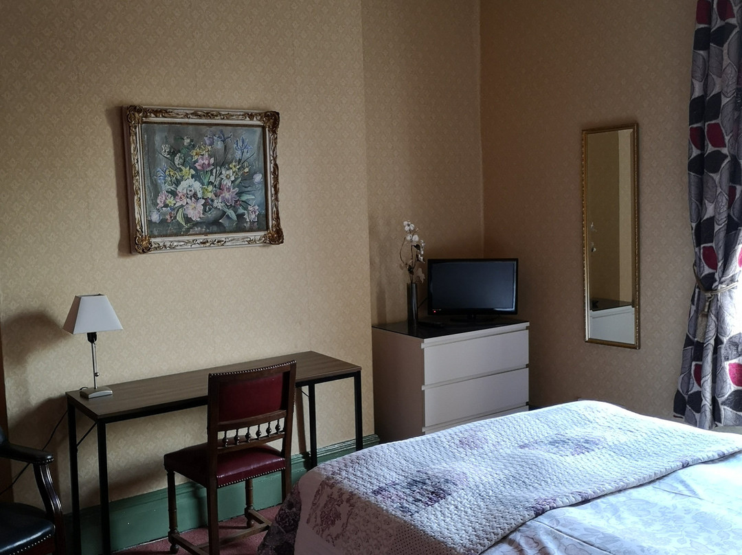 Chimneys Guest House主图