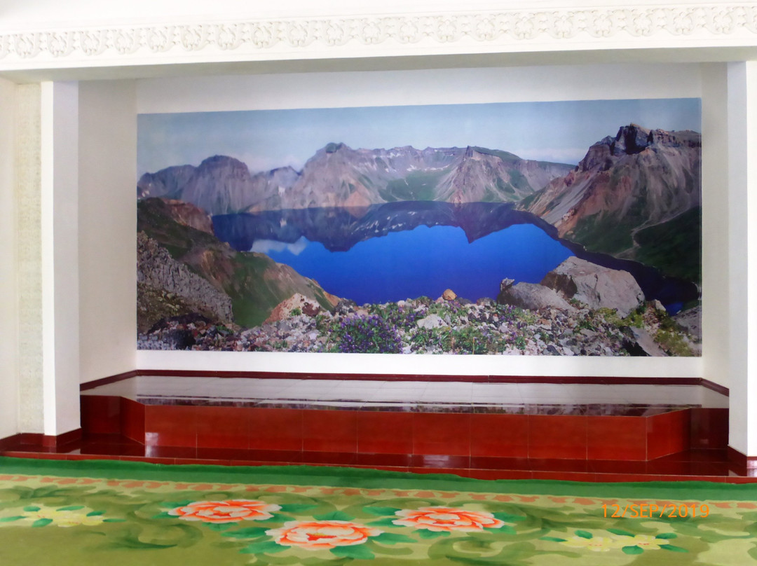 Baegaebong Hotel主图