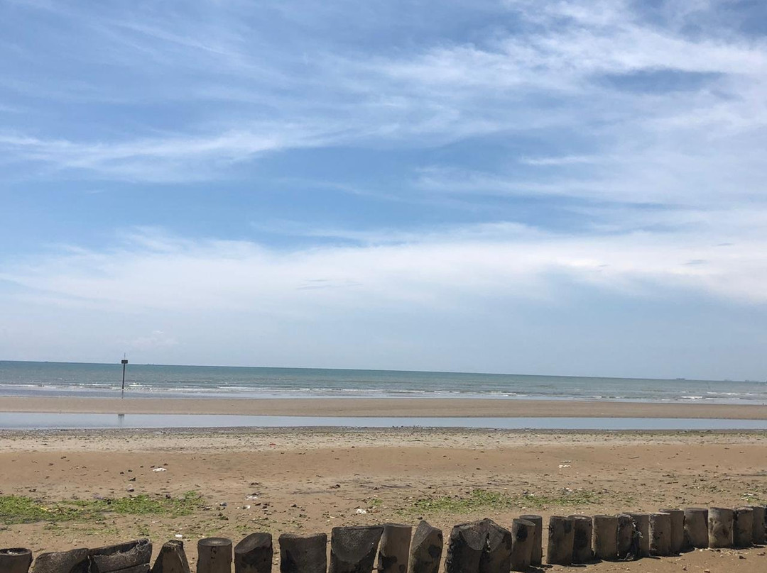 Lamaru Beach-巴厘巴板必去景点