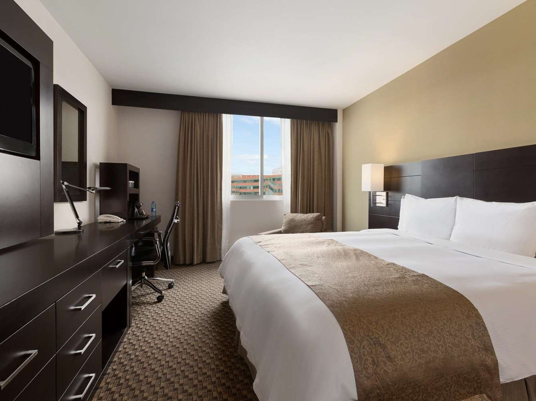 Doubletree By Hilton Hotel Queretaro主图