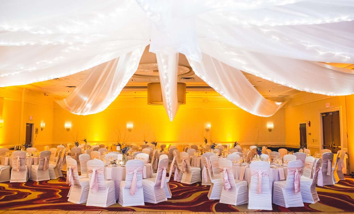 Embassy Suites by Hilton Cleveland Beachwood-官方