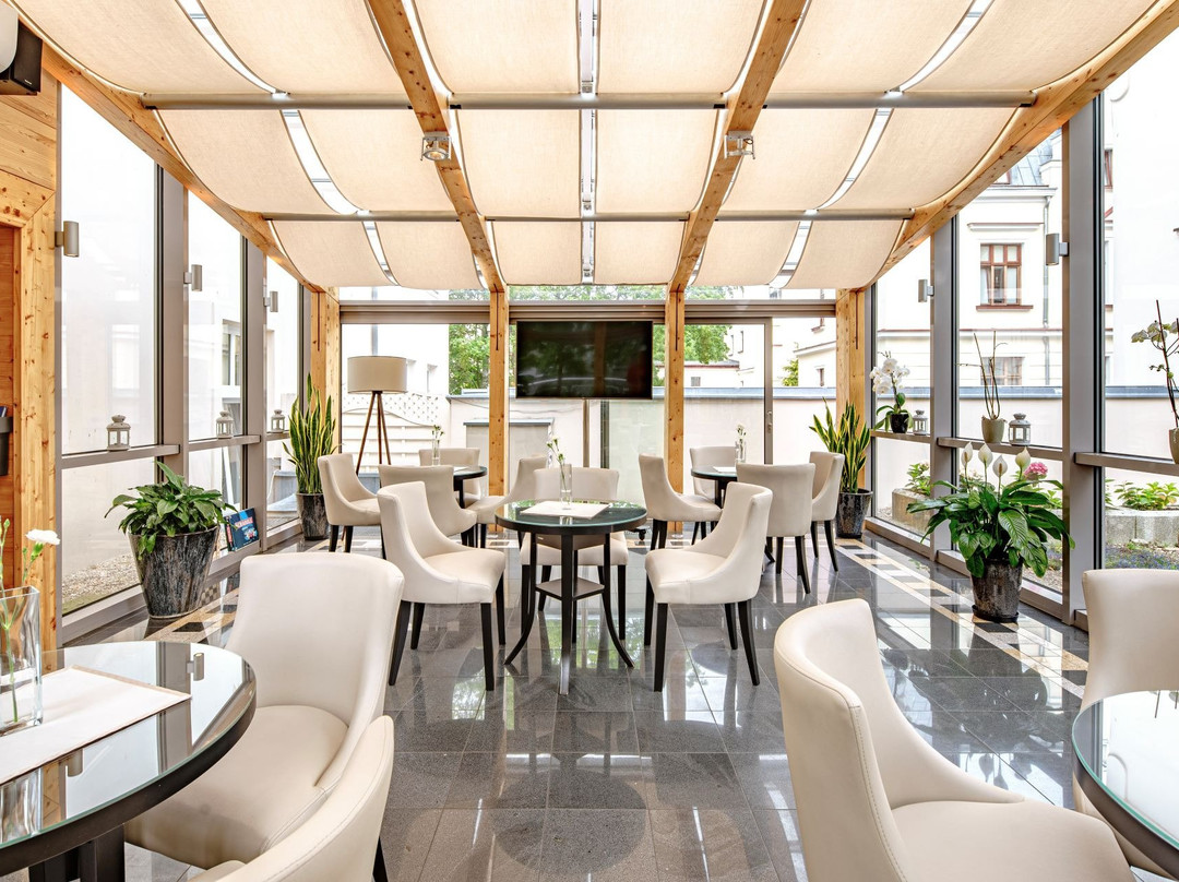 Jantar Hotel & Spa主图