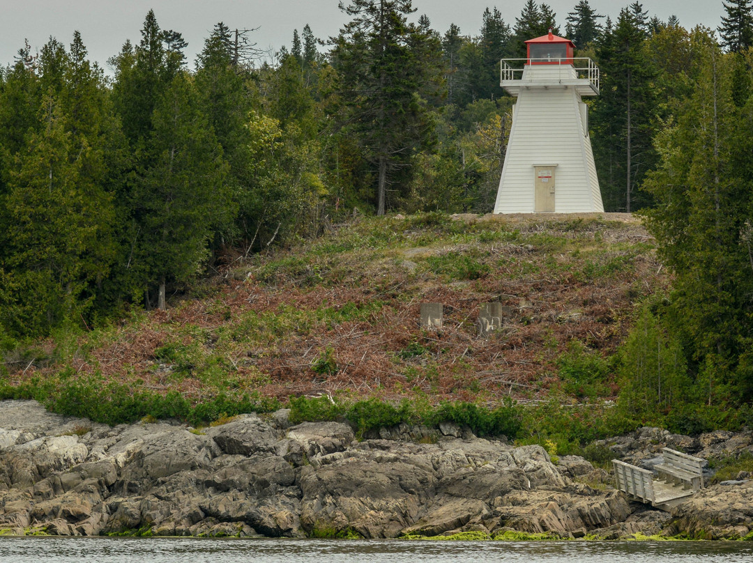 Swift Point (Green Head) Lighthouse景点图片