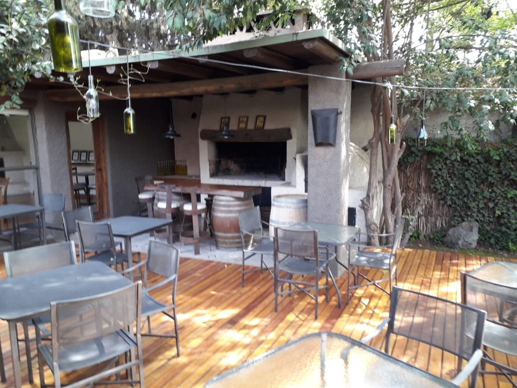 拉雷斯查克拉斯酒店主图