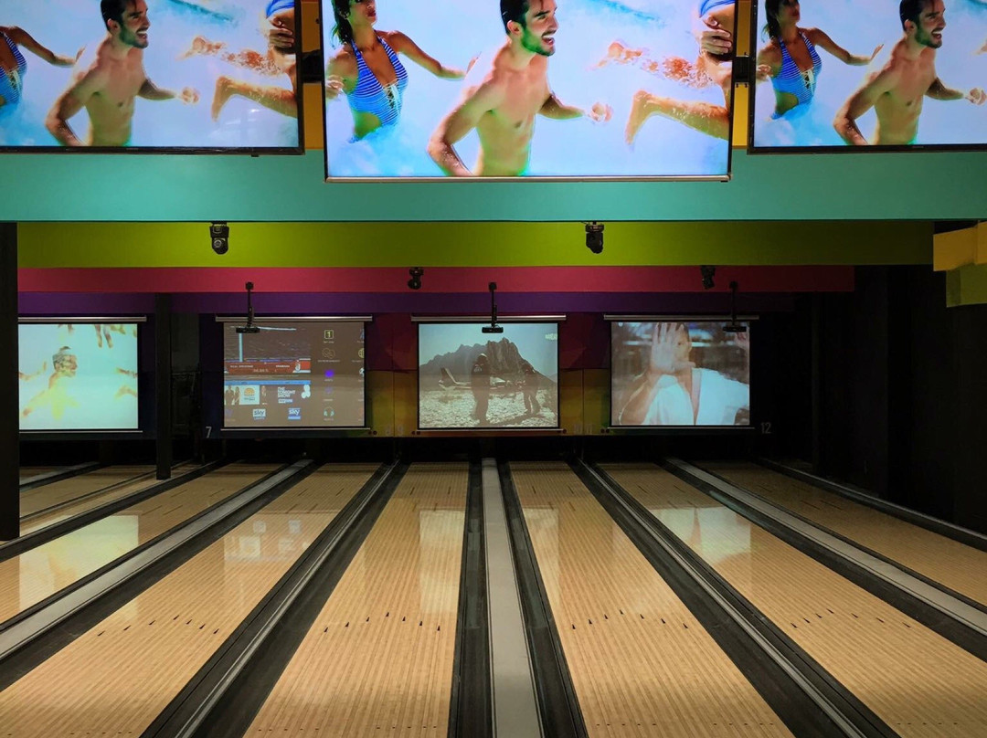 Punta Banda旅游景点-Bahía Bowling bar