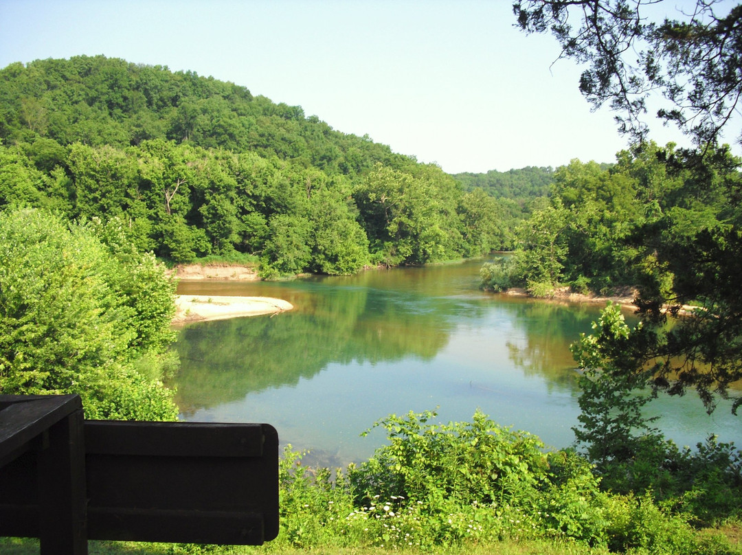 Two Rivers Canoe Rental景点图片
