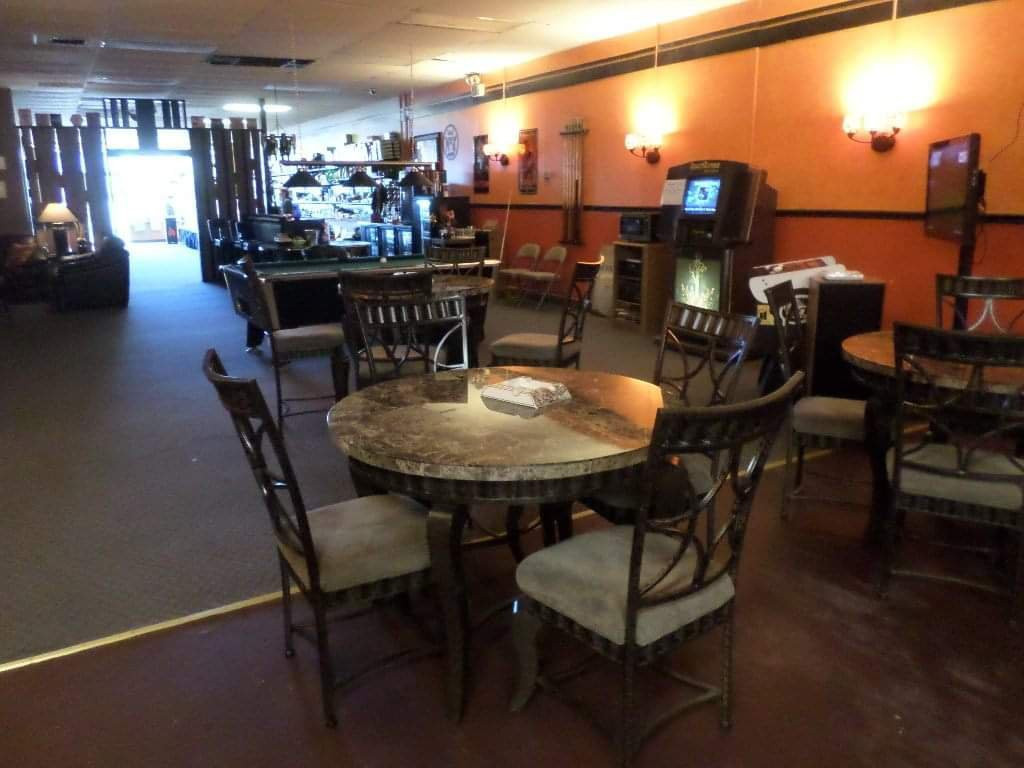 Bucksnort's Cigar Lounge