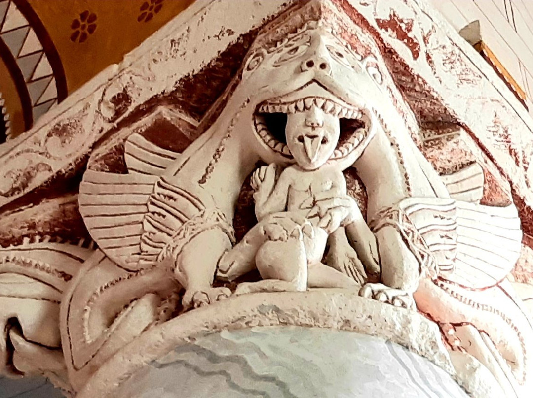 Église Saint-Pierre de Chauvigny景点图片